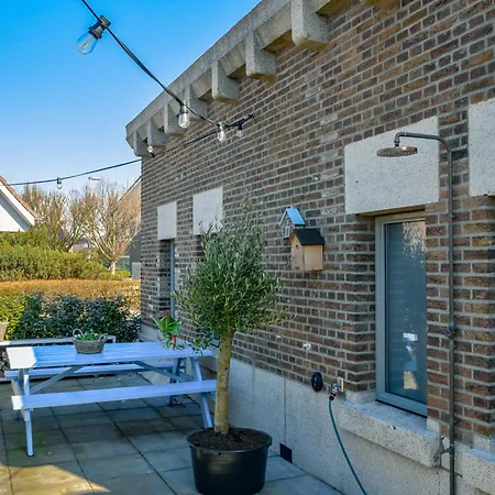 Apartment Poortgebouw 2a, Huisduinen, 500m Het *