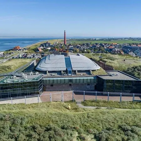 Poortgebouw 2a, Huisduinen, 500m Het Daire Huisduinen